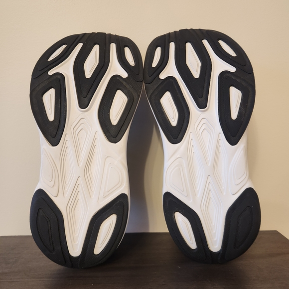 Womens New Balance More V6 Running Shoe Size 9.5 Extra Wide - Picture 5 of 6